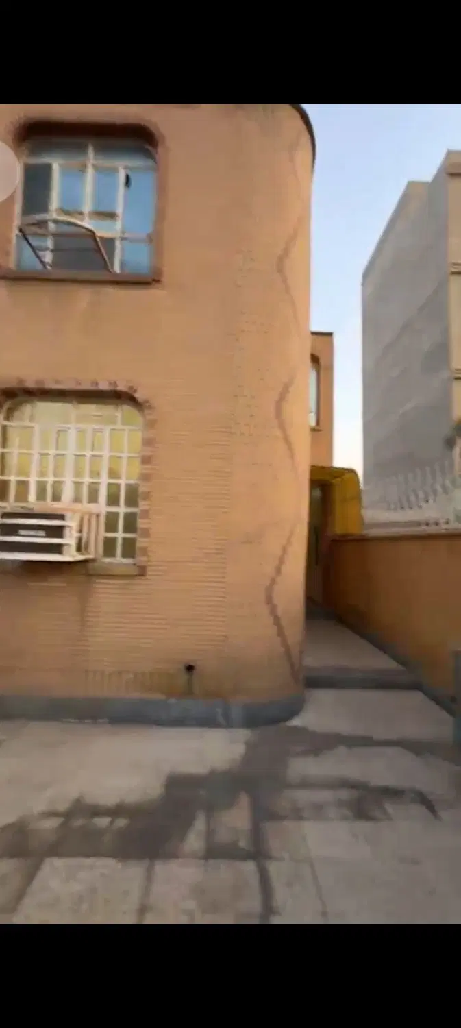 فروش واحد سنتی کوروش