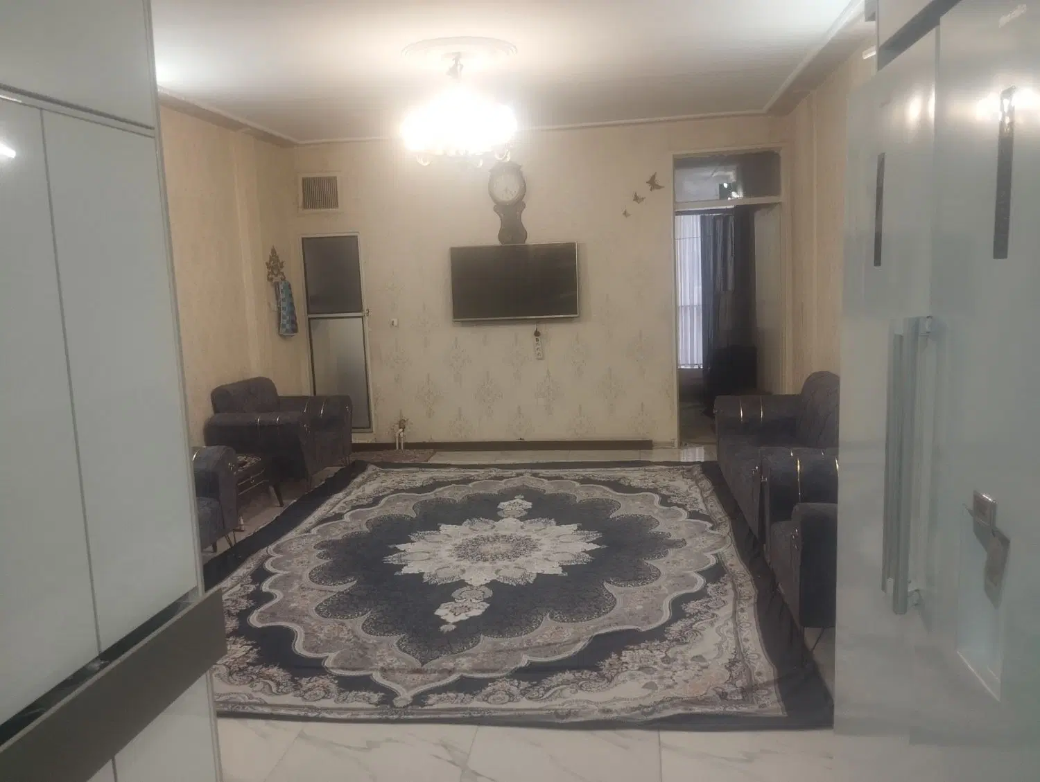 65متر معاوضه با واحد بزرگتر فقط فقط همکف