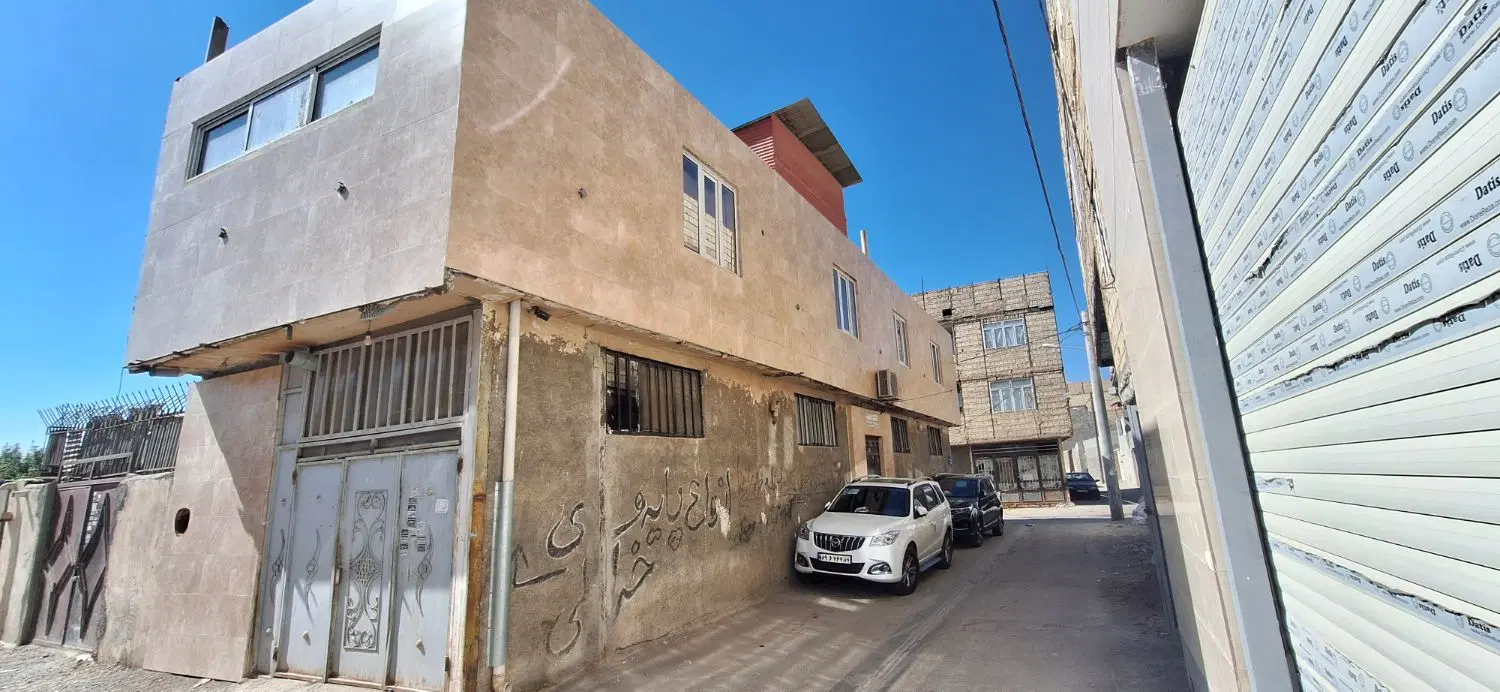 کارگاه ومنزل مسکونی