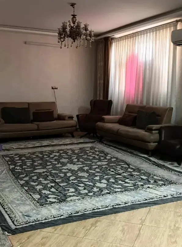 90متری یاس17پارکینگ اسانسور