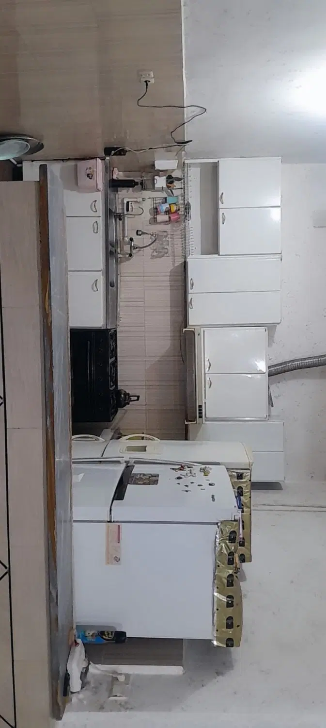 خانه ویلایی 240 متری به همراه یک باب مغازه