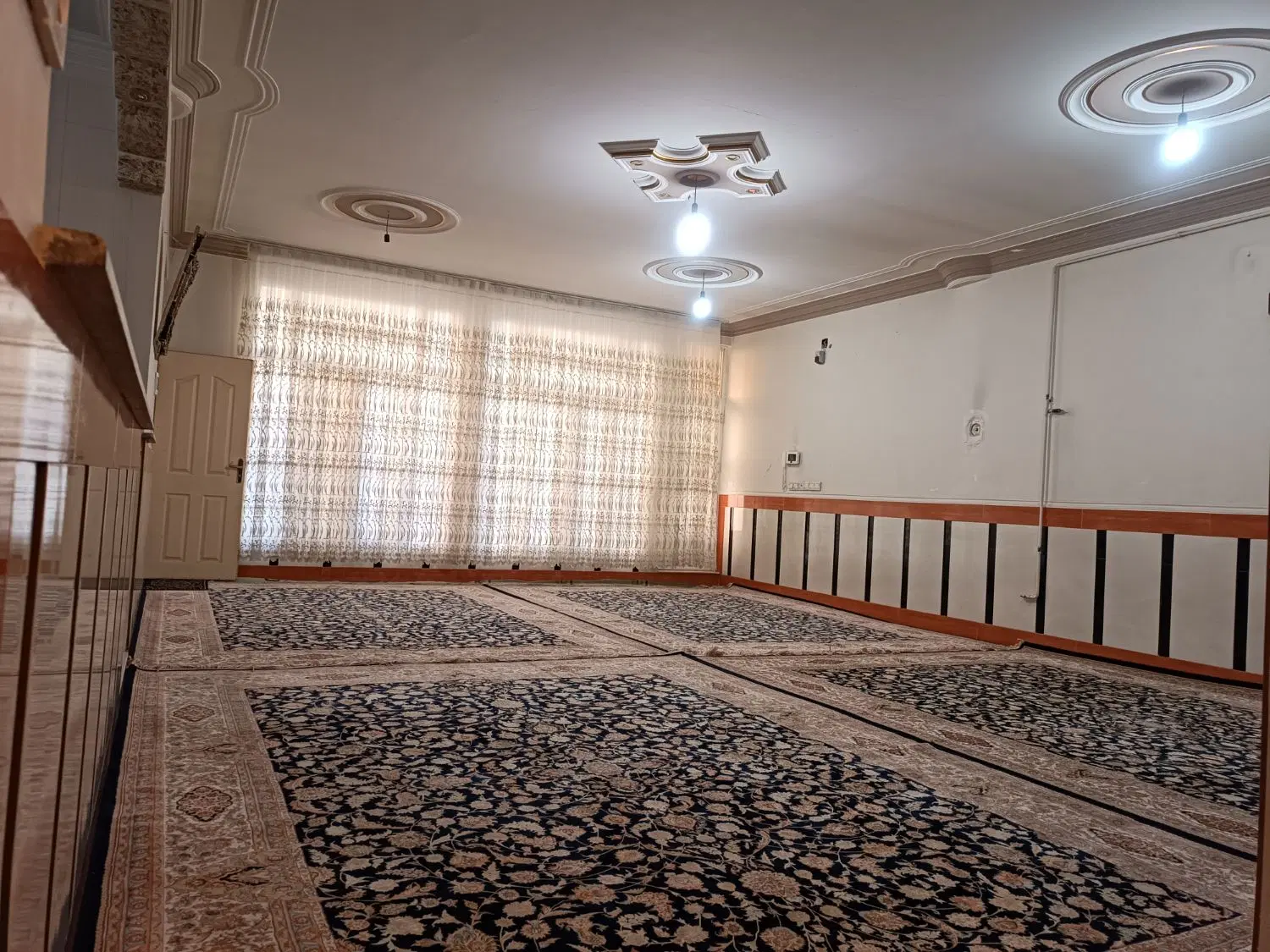 فروش ویلایی 2 طبقه آریاشهر