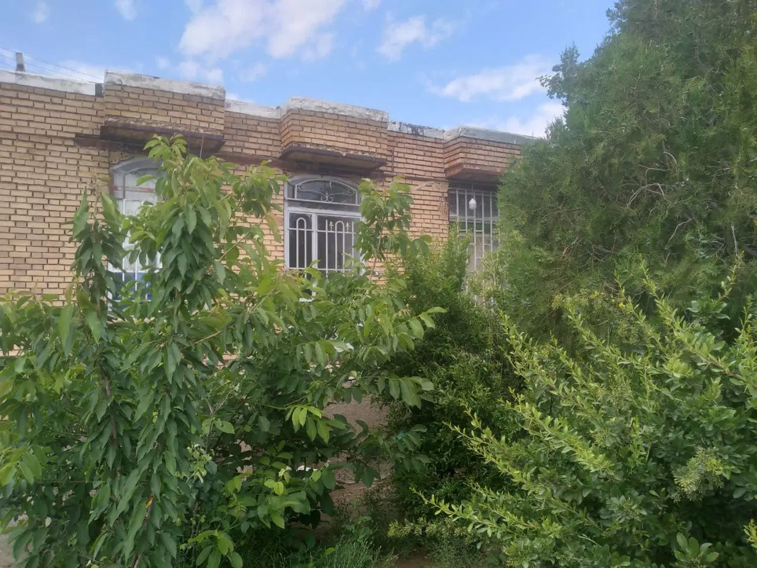 منزل ویلایی ۸۷۰ متری