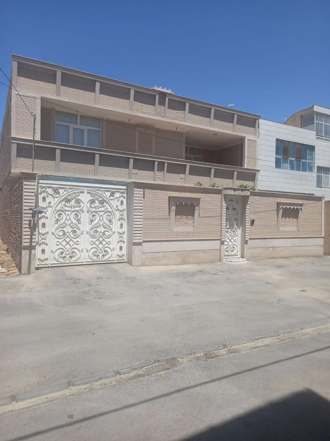 با سلام ودرود.. فروش منزل ‌ویلایی طرح هندی