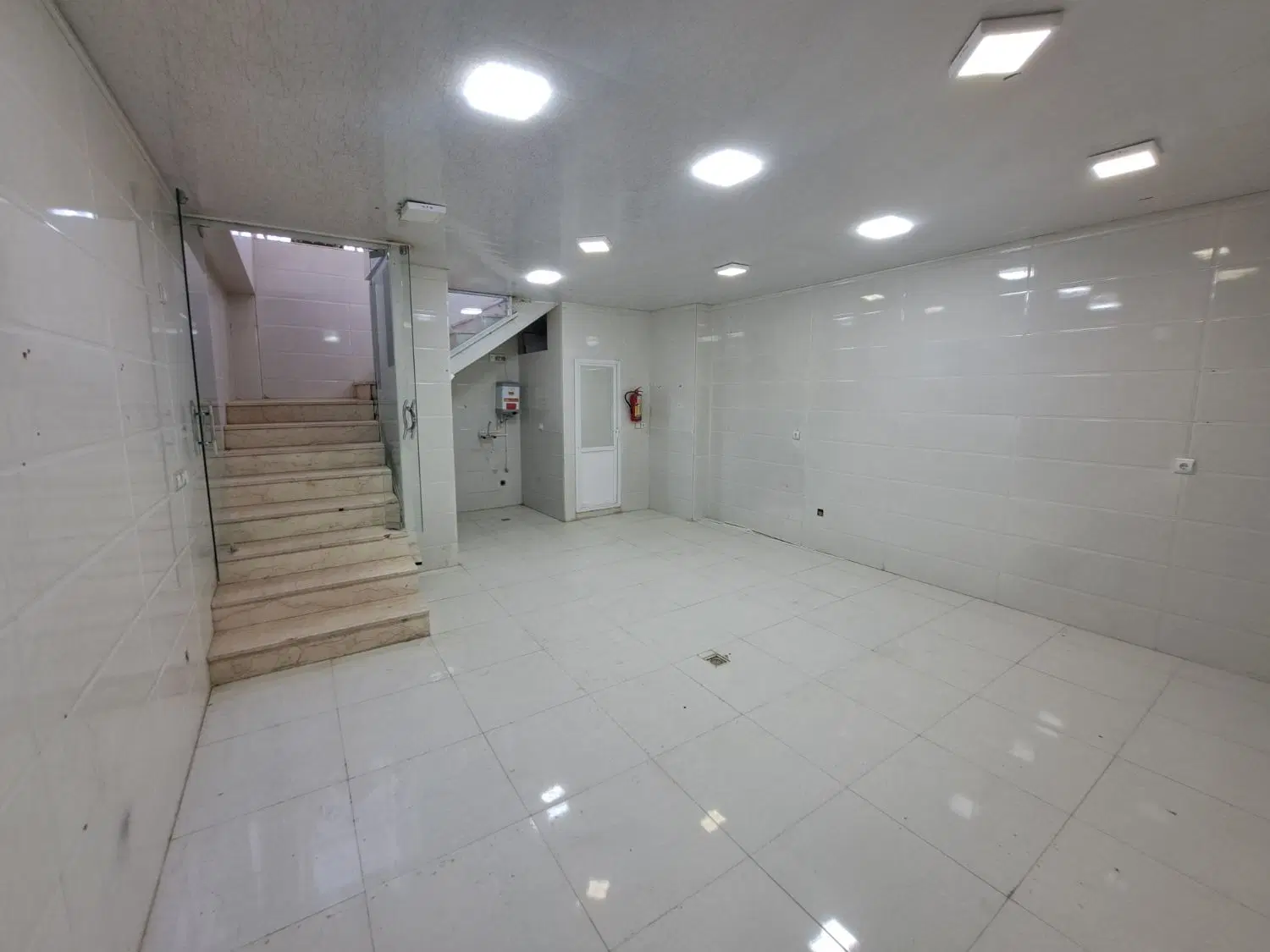 مغازه ۸۸ متری منظریه