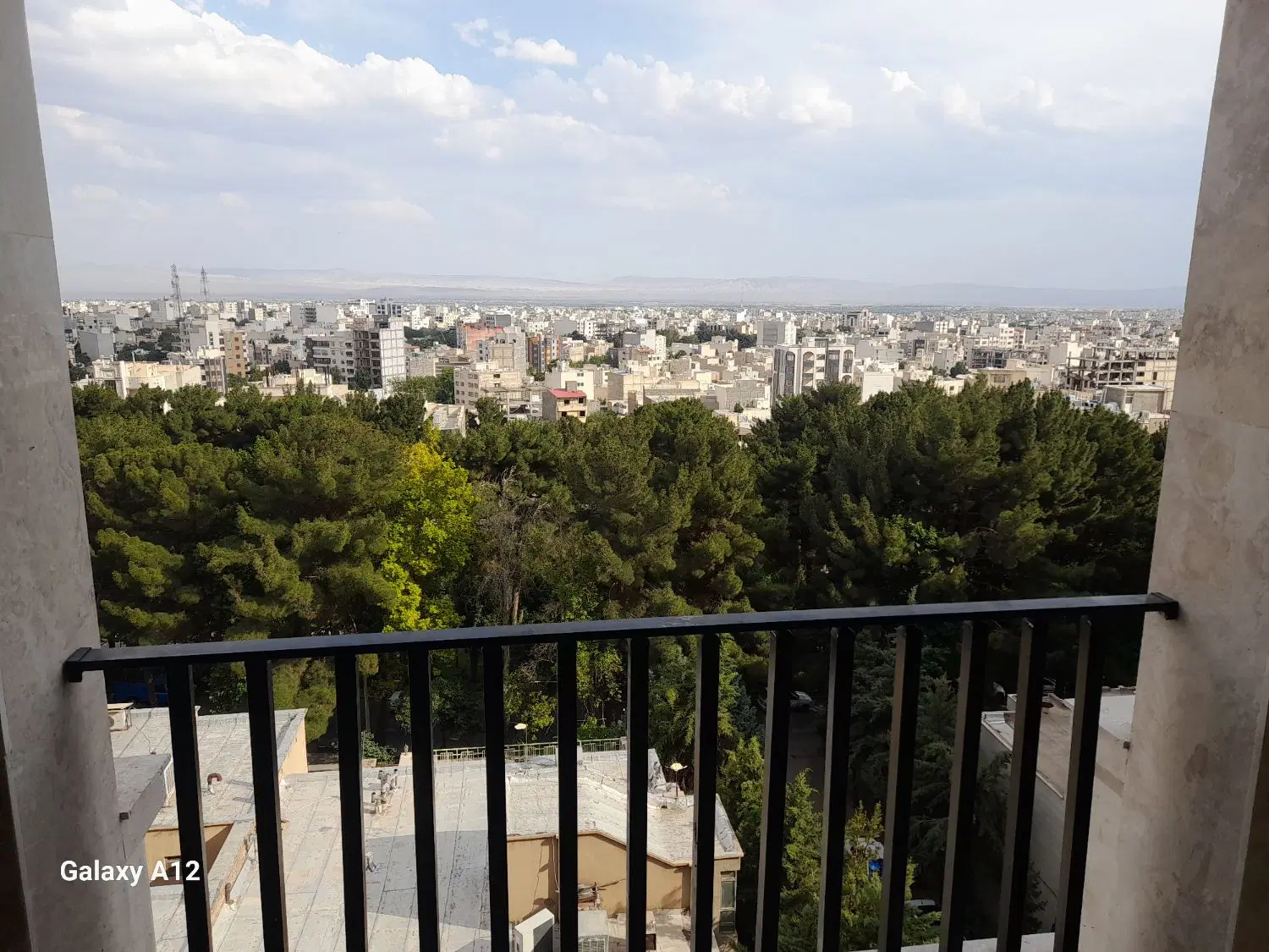 آپارتمان دلباز رزمندگان (طبیعت۳) الگانت