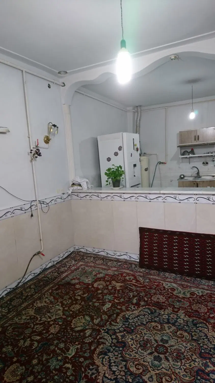 دو طبقه مستقل کیهانشهر