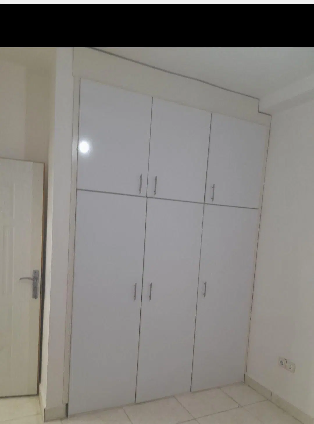آپارتمان68m_ساخت99 _ نما سنگ_مالک فروشنده