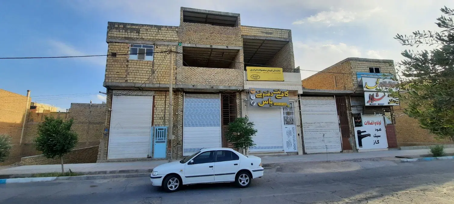 مغازه ۴ طبقه نیمه ساز بلوار علامه جعفری