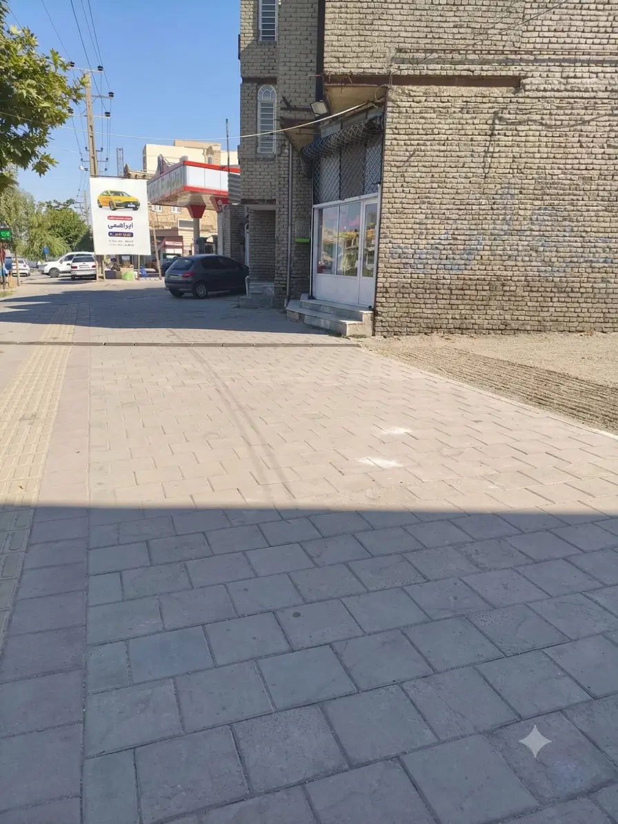اجاره مغازه اول جاده اشنویه ساوالان جنب پمپ بنزین