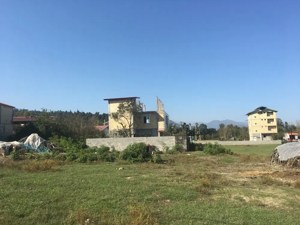 زمین ۵۷۰ متری