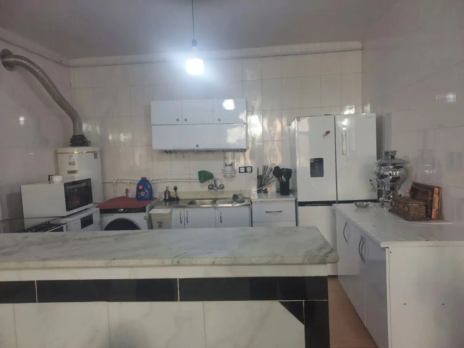 یک واحد خانه درروانسر گل سفید  طبقه دوم سبکسازی