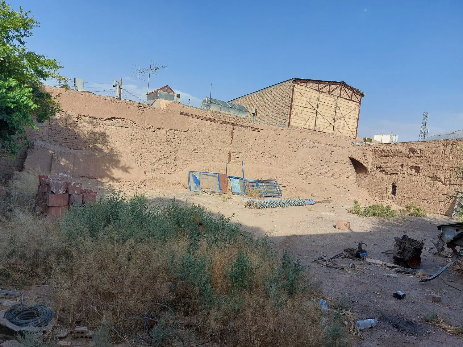 ۱۷قصب زمین خیابان سرباز
