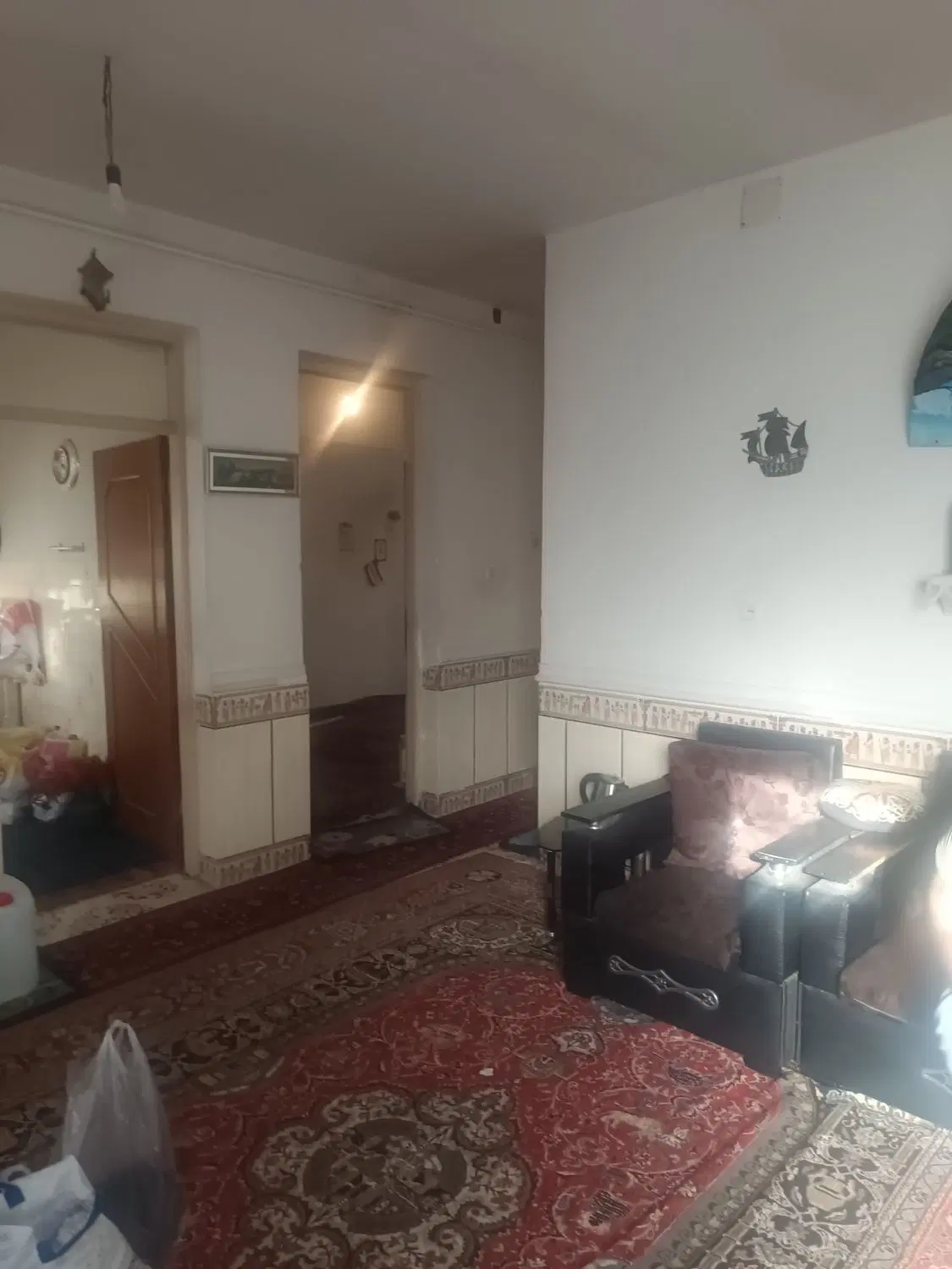 فروش ویلایی  قدیمی ساز ۳۲۲ متر فیه لاله۳