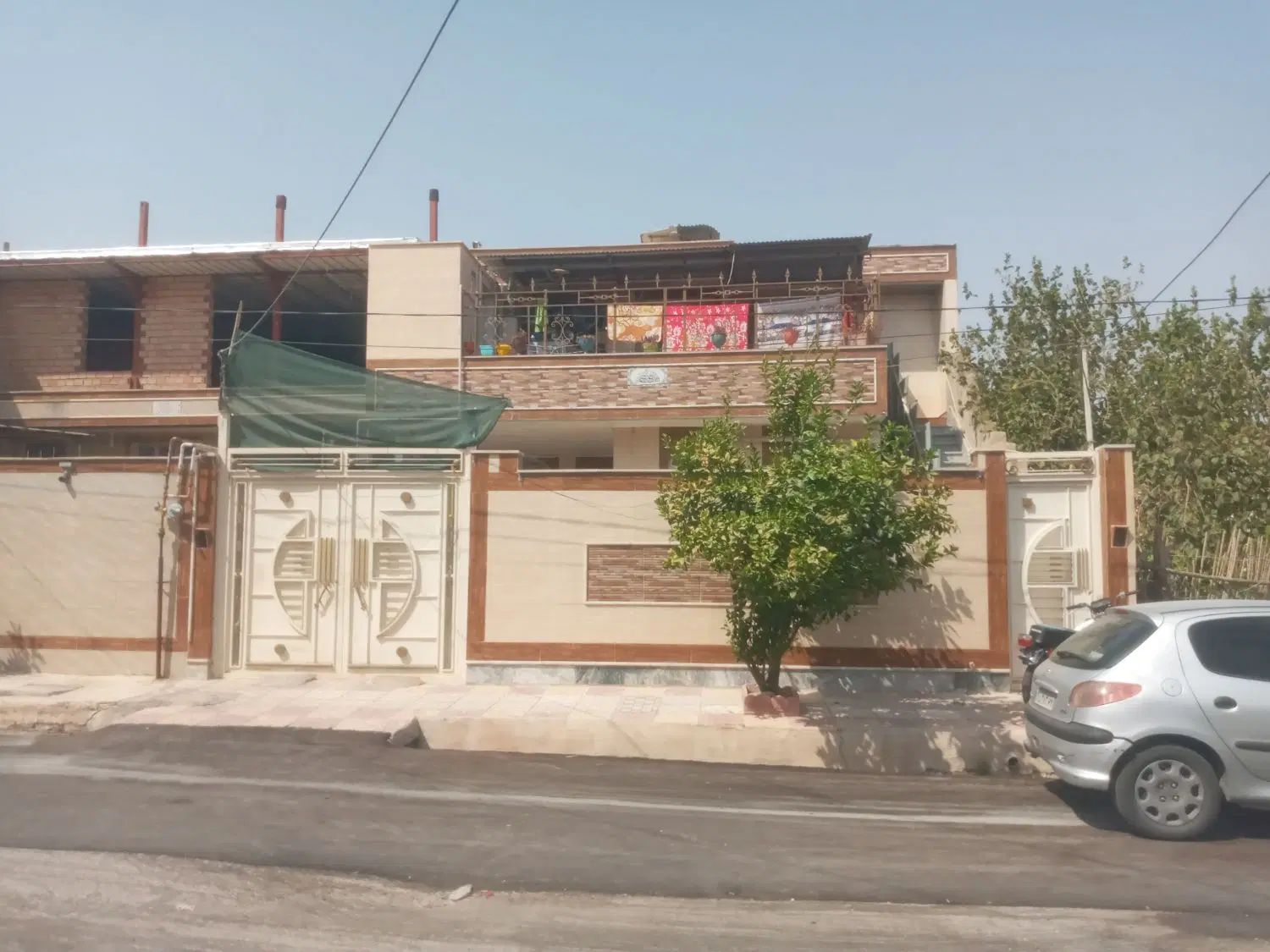 فروش یامعاوضه خانه دوطبقه ۲۰۰متری
