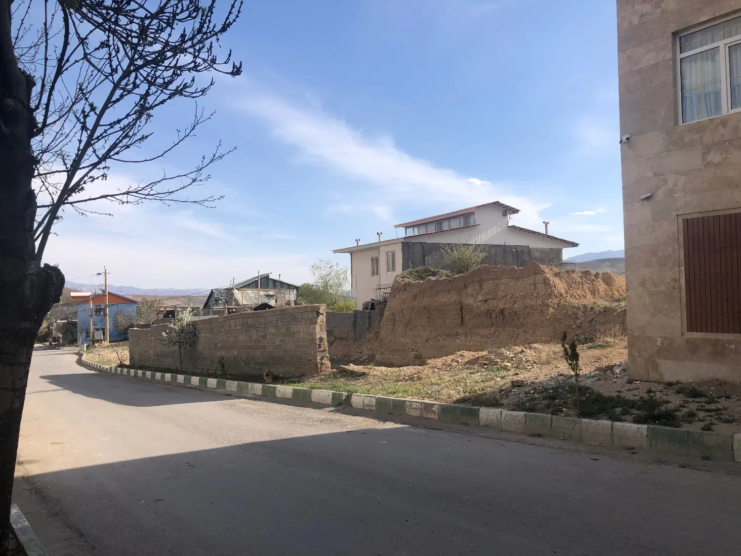 زمین مسکونی ویلایی شهراباد(نزدیک تنگه واشی)