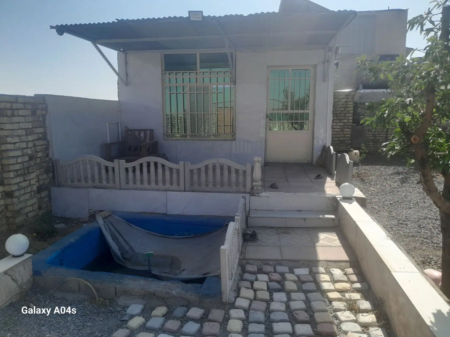 یک قطعه باغ کوهمال