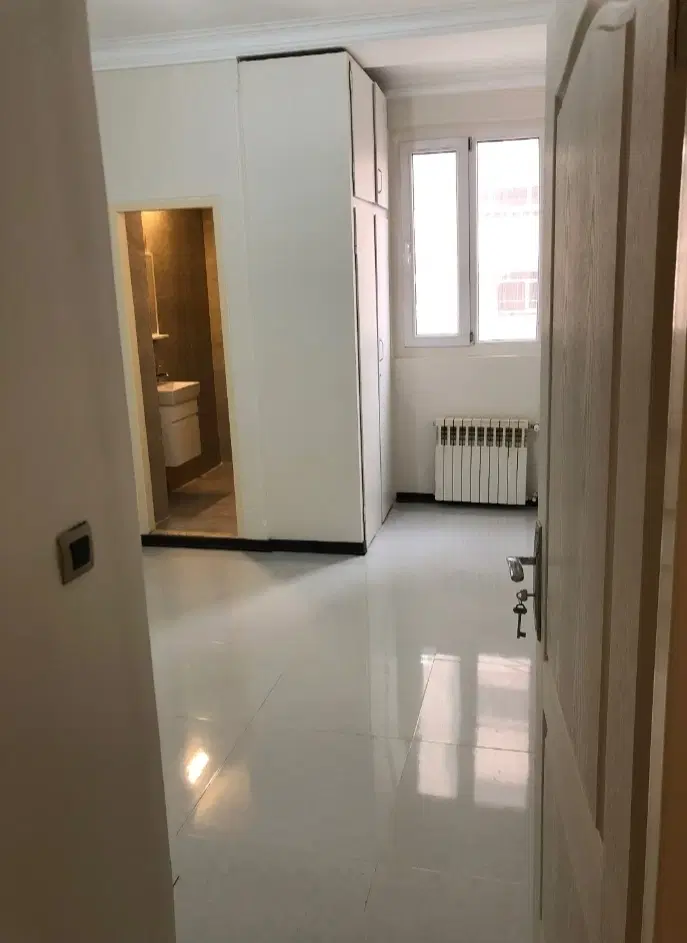 ۶۲مترشاداباد بااسانسور