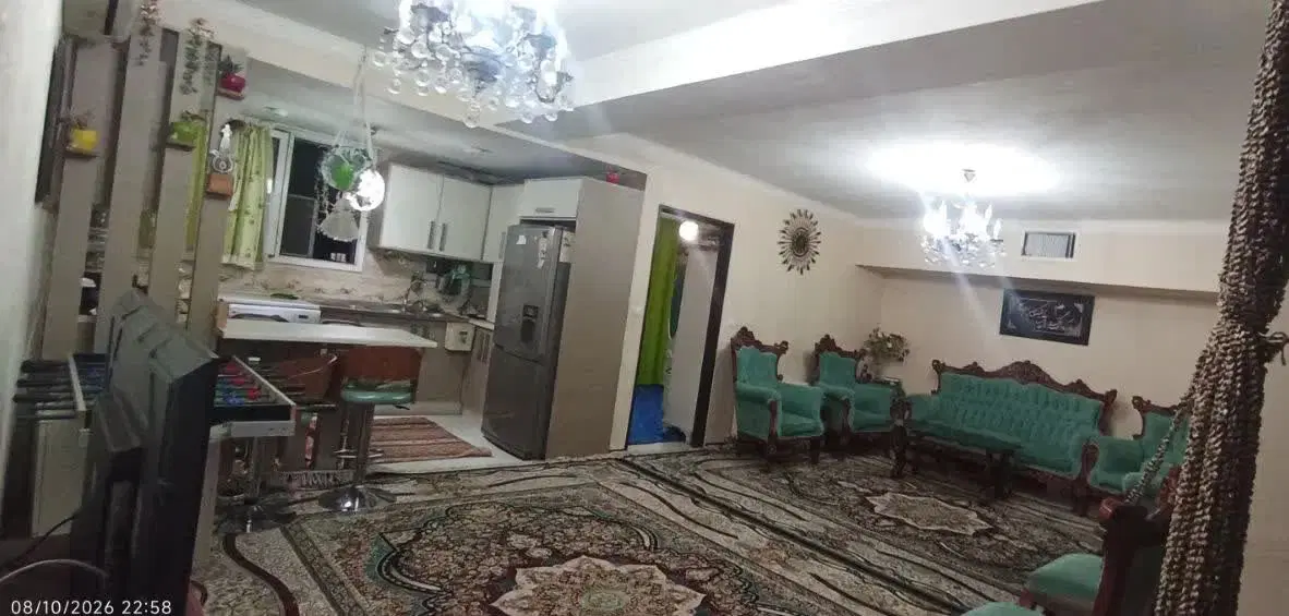 آپارتمان ۸۵متری فول شیک و تمیز باپارکینگ
