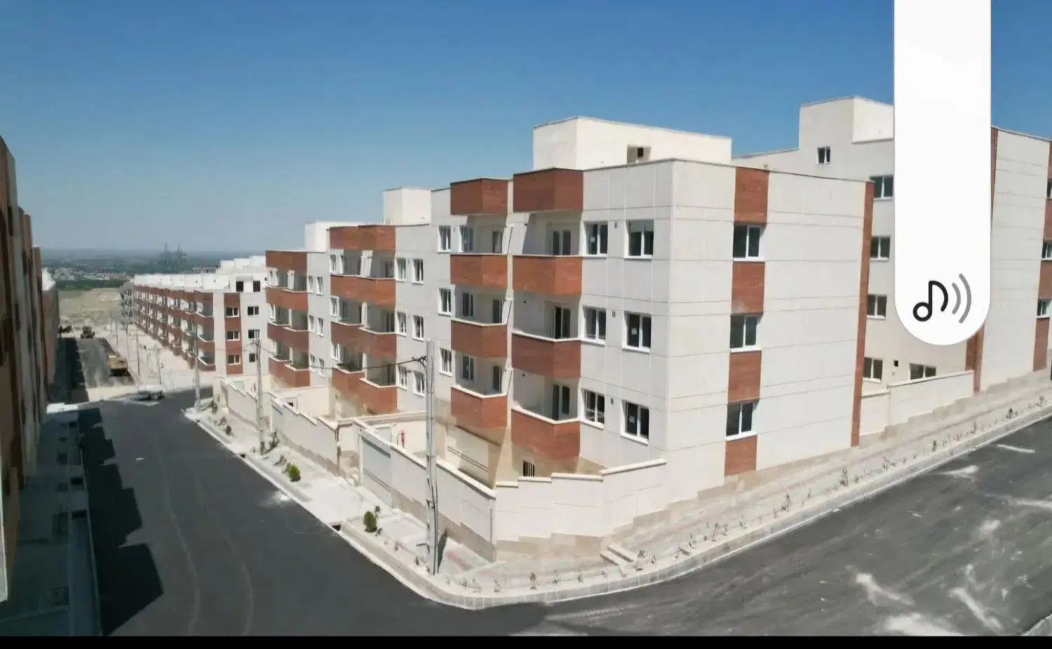 امتیاز اپارتمان شهید تجلای سهند فاز 4