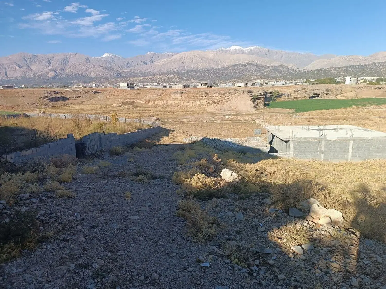 فروش یک قطعه زمین