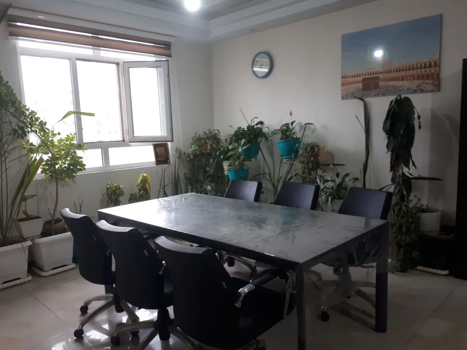 2خوابه78مترباغ فیض سنددار متر290م جنوبی شرقی سال99
