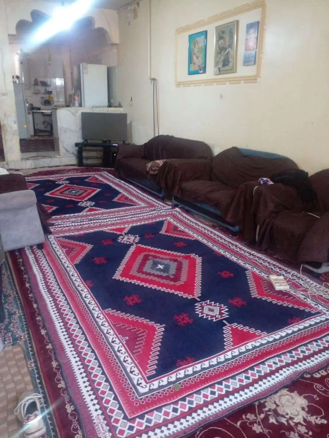 ملک فروشی