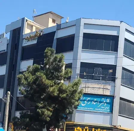 ۱۰۰متر واحد اداری