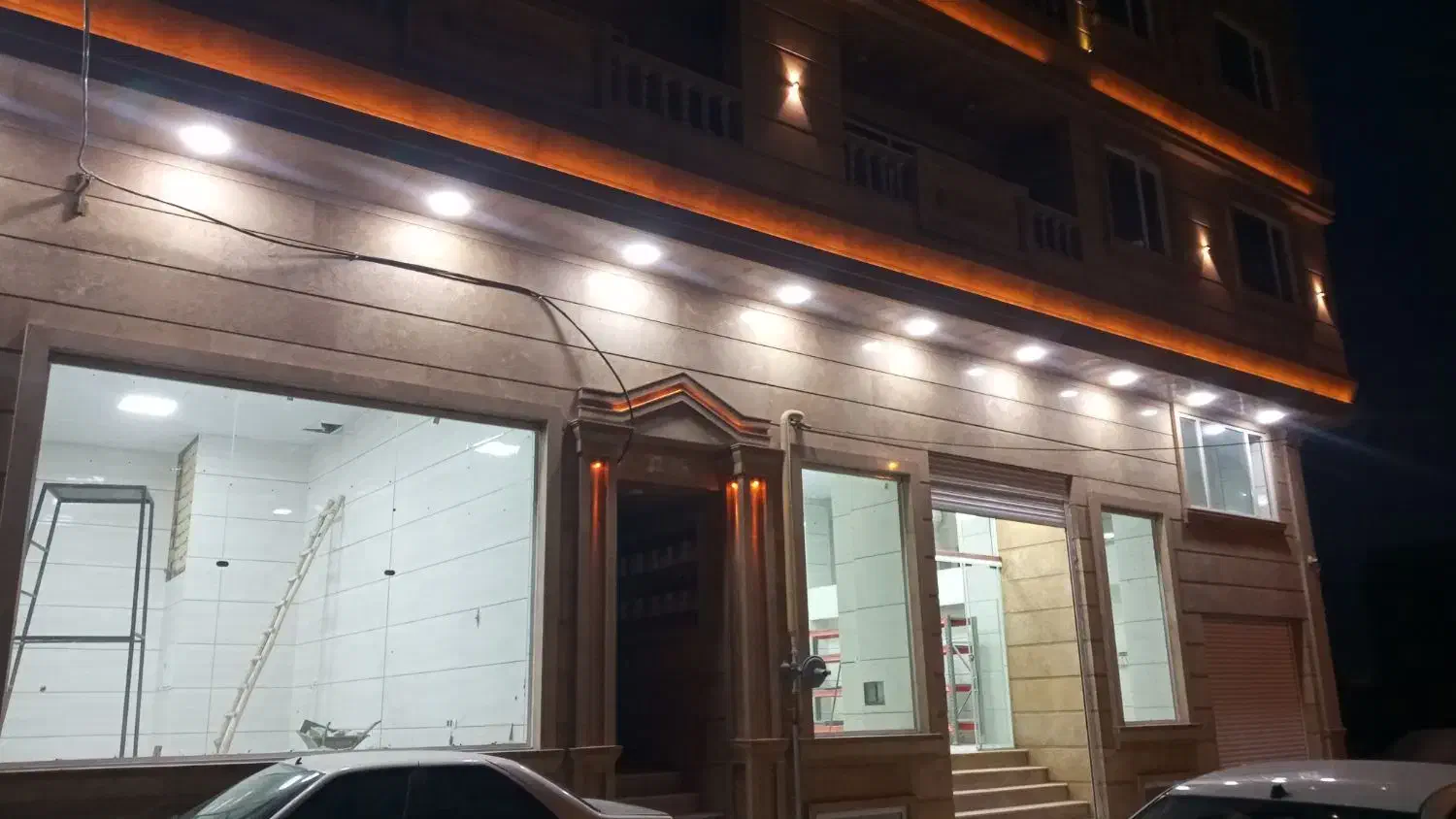 تجاری 125متری 155متری