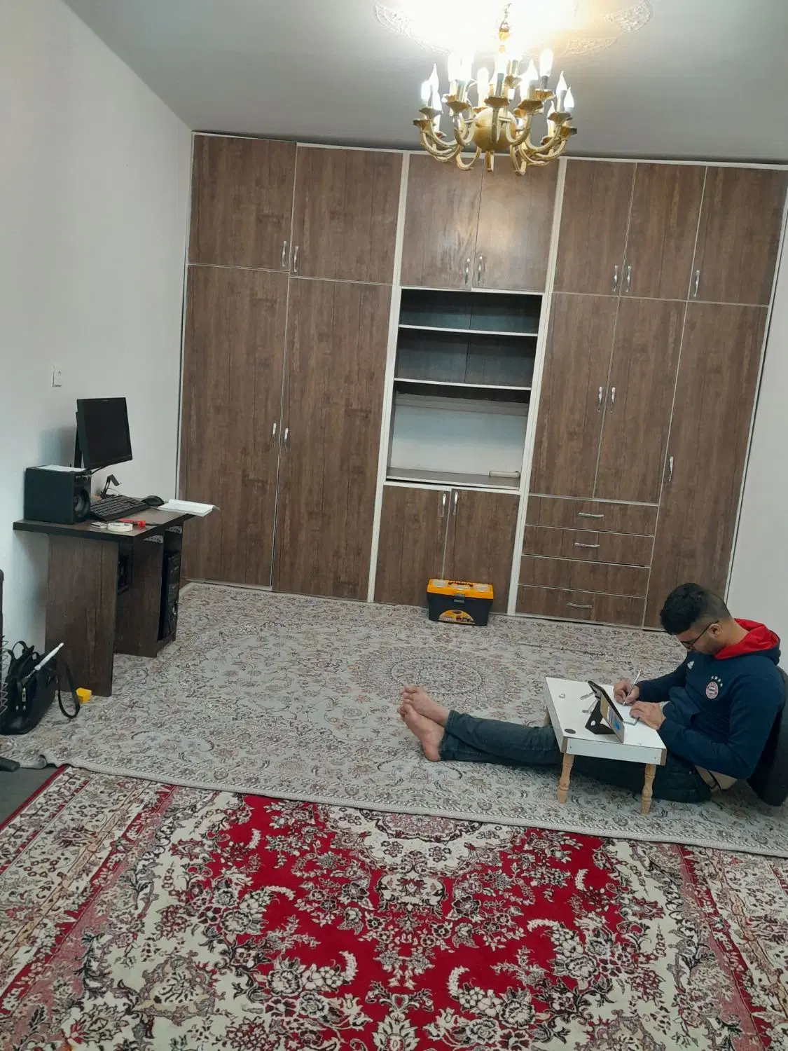 یک واحداپارتمان ۳۵متری دردوطبقه