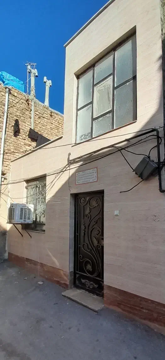 اجاره خانه سی متری فوتبال دربست