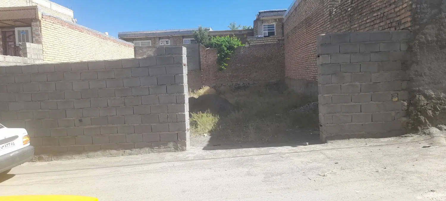 زمین مسکونی