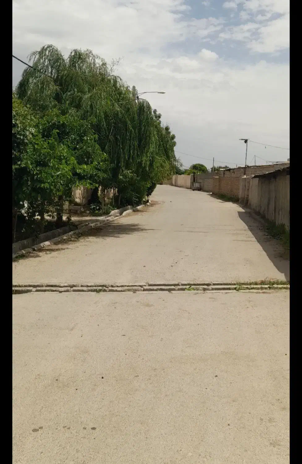 تعداد۲ قطعه زمین ۱۰۰۰و۸۰۰متری جهت سرمایه گذاری