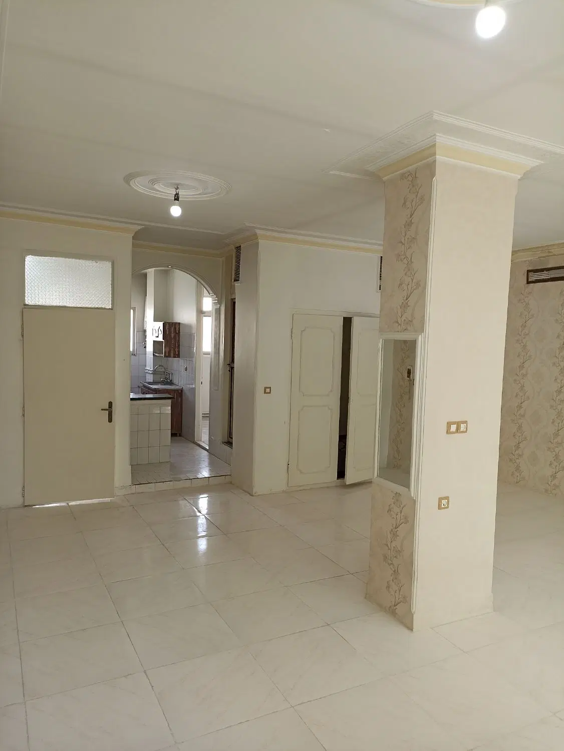اجاره ۷۵ متری_ طبقه اول روی همکف