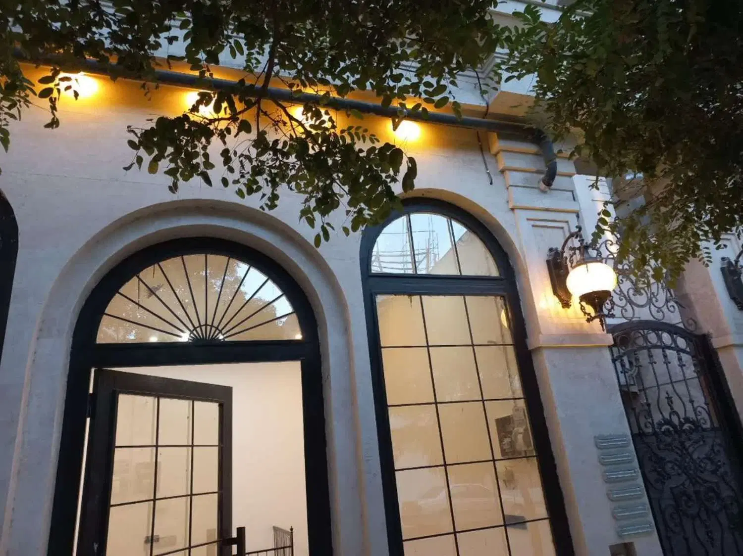 مغازه تجاری