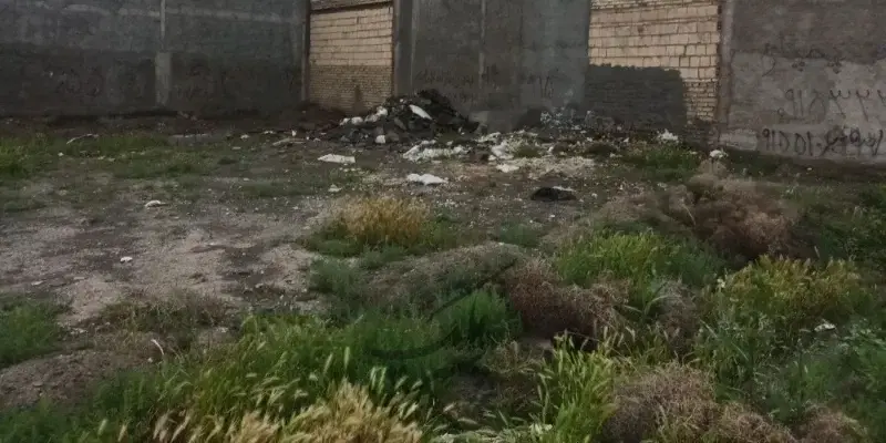 زمین مسکونی ۱۸۶ متری سر دو نبش کوچه بسیج خانزنیان