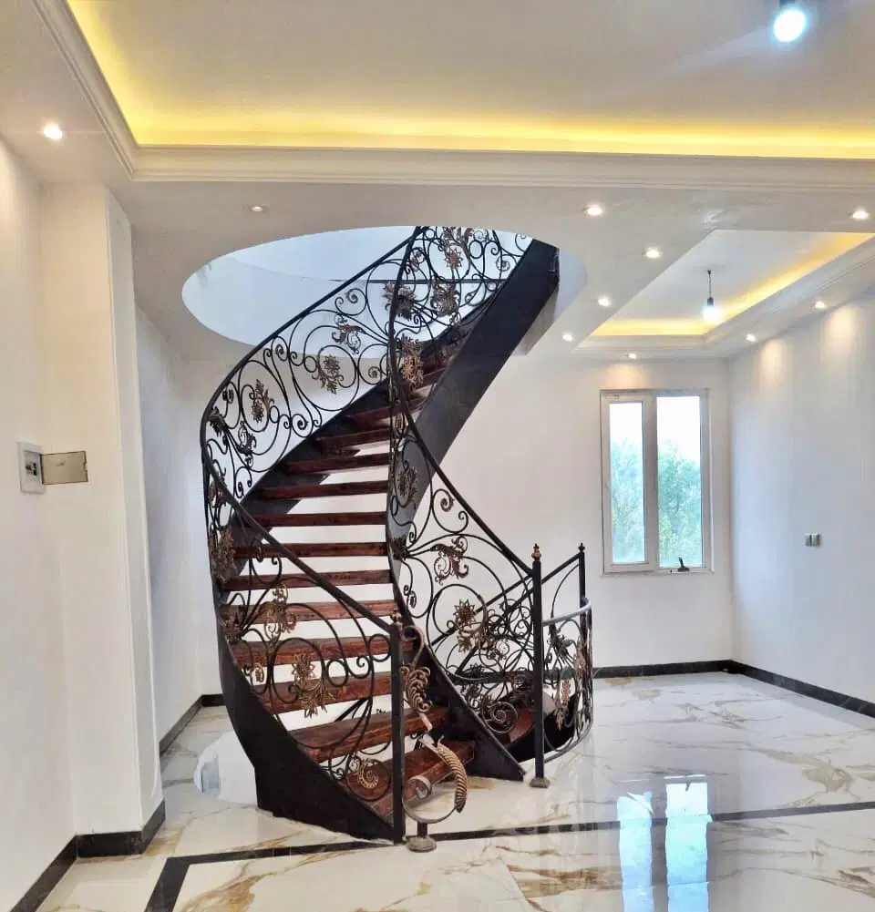 عمارت نشین در لوکیشن برند شو _قیمت کل ۹۲۰۰