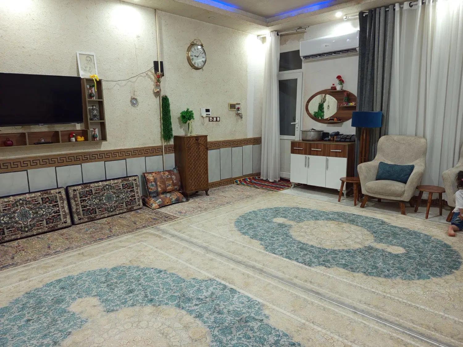 خانه ویلایی اقبالیه ماشین رو دوبحر