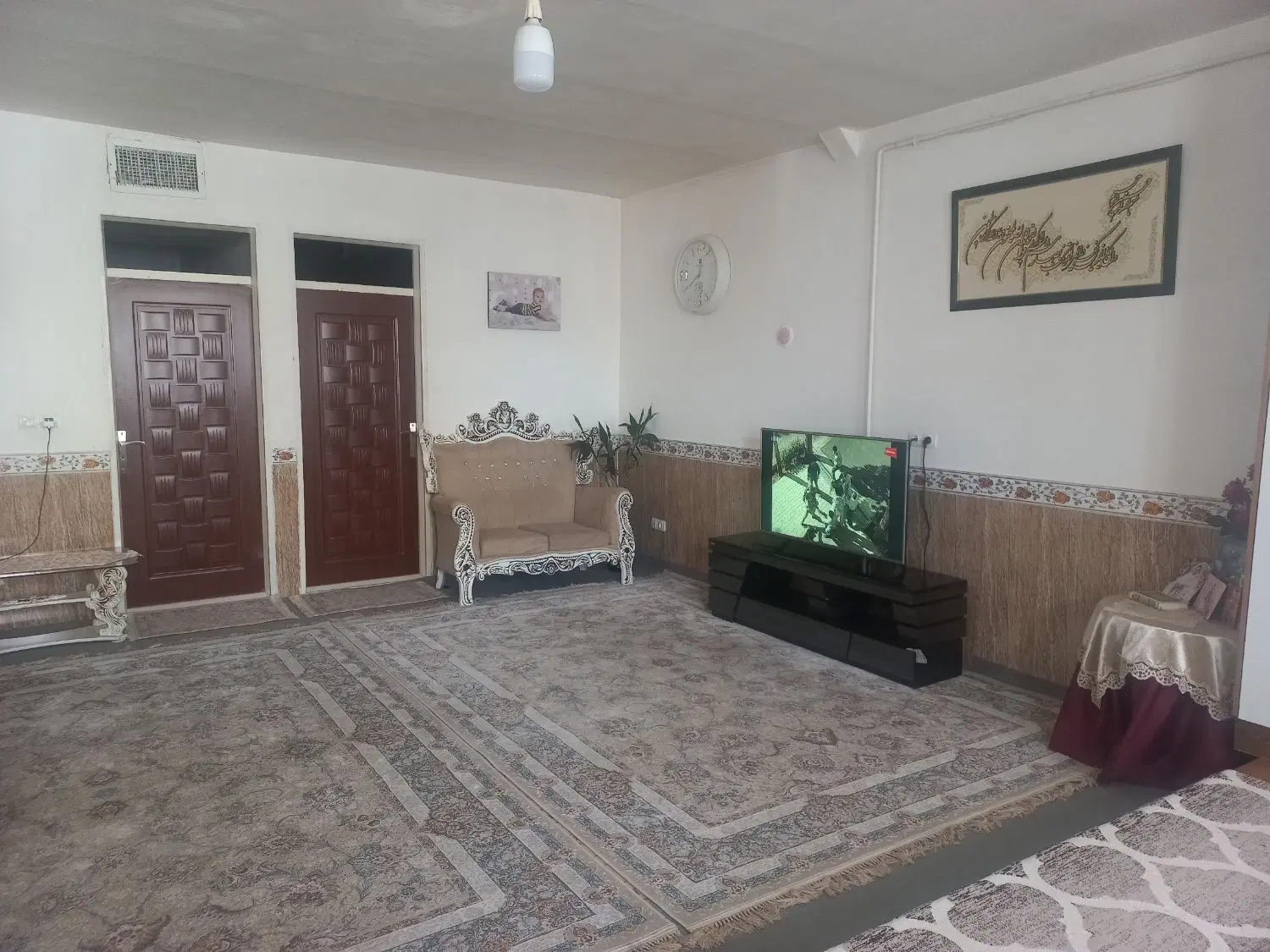 خانه ی فروشی