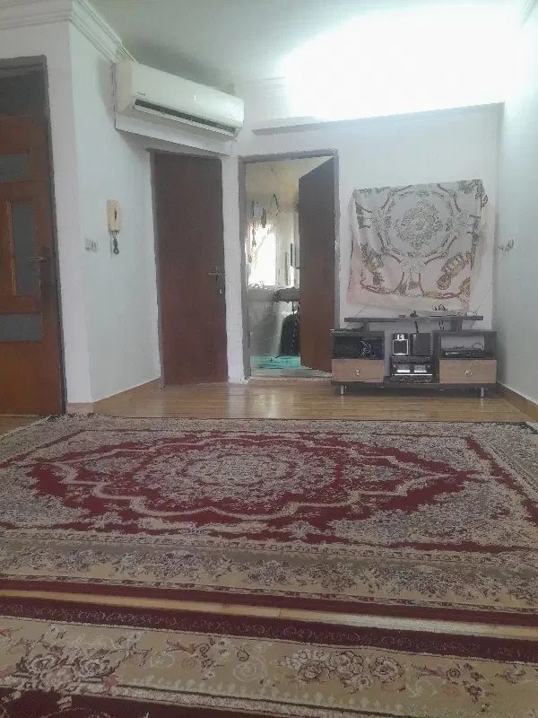 رهن کامل خانه طبقه اول در چناران