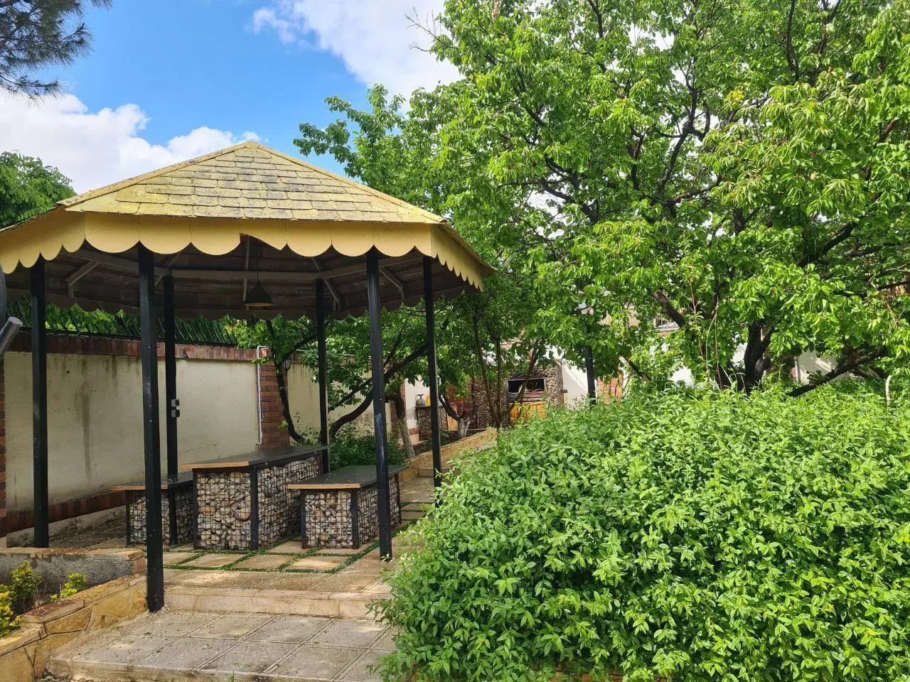 باغ سرمایه گذاری مطمئن زیر فی