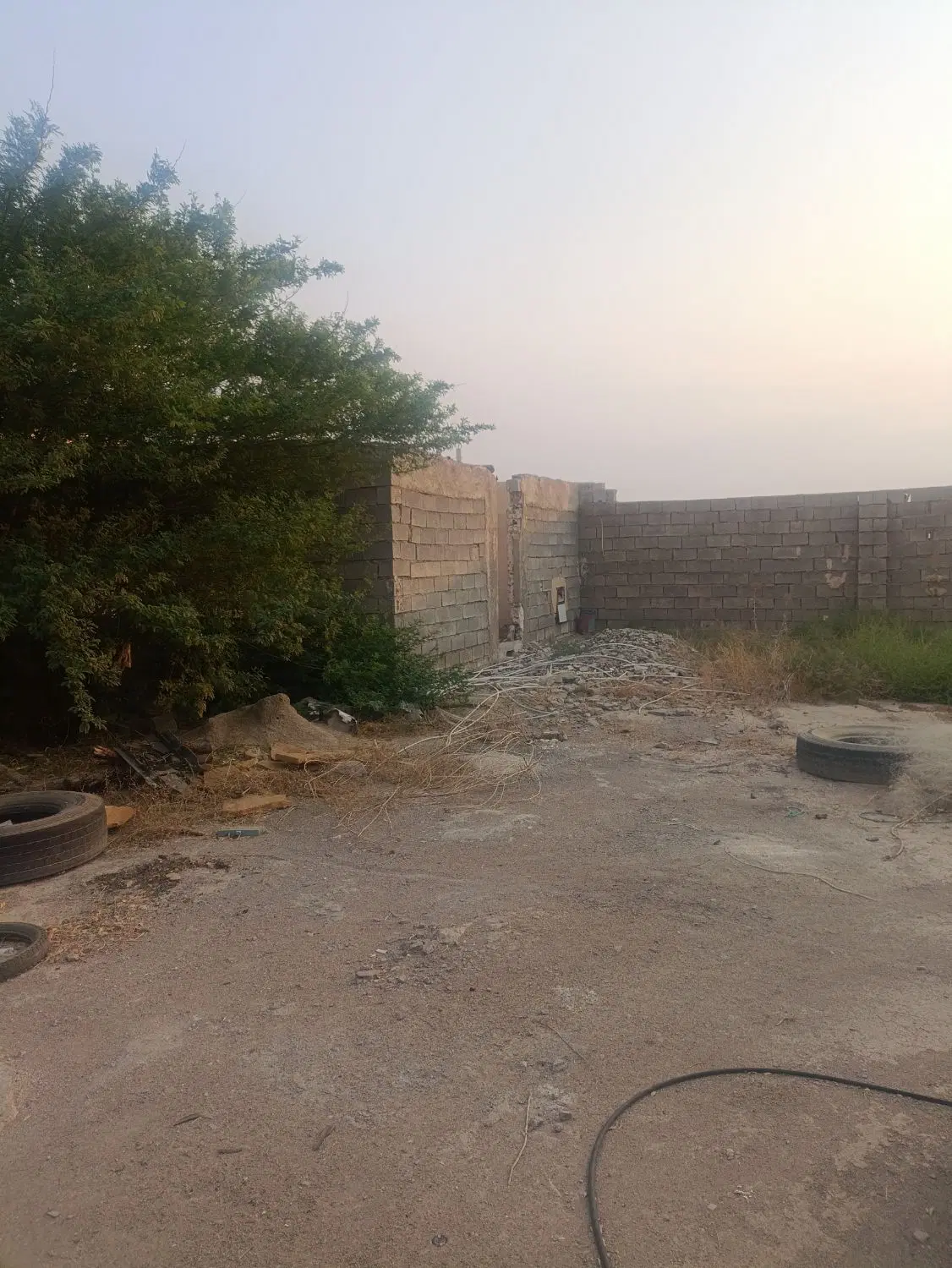 زمین مسکونی،