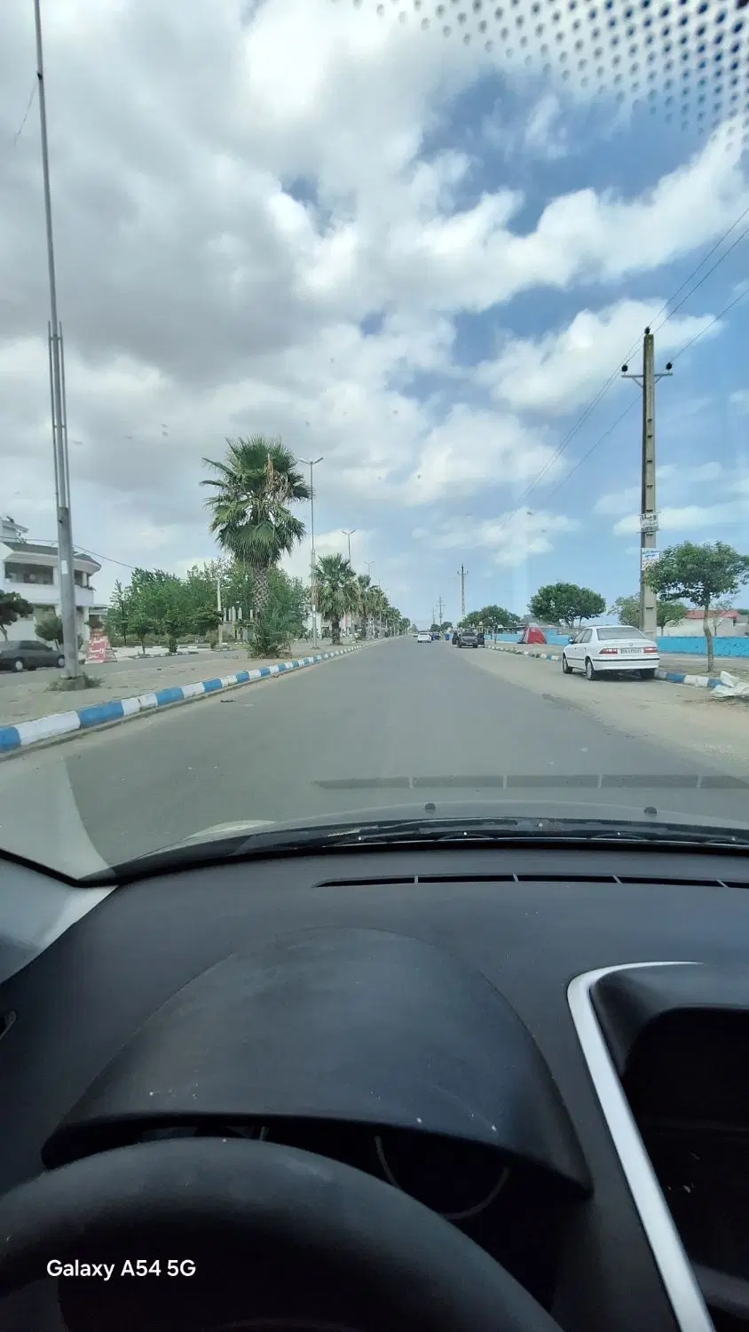 ۱۶۰ متر زمین مسکونی دیوار شده