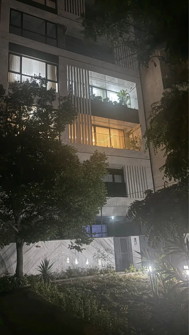 فروش آپارتمان ۱۲۵ متری
