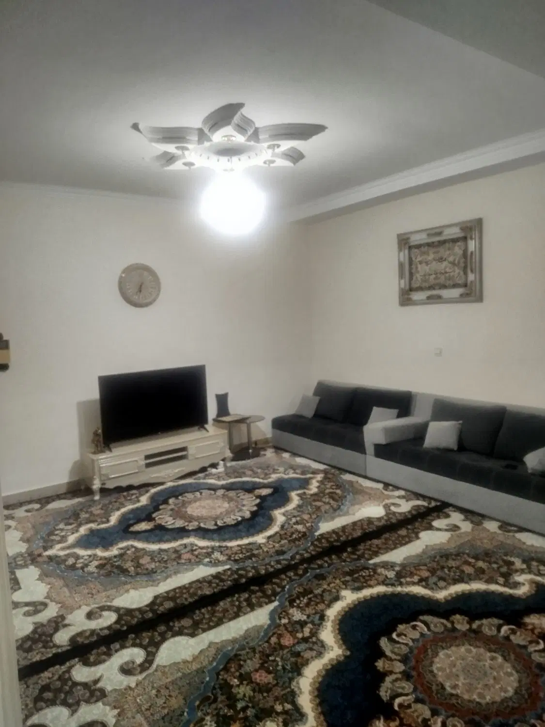 فروش ویژه واحد مسکونی سند دار بسیار پول لازم