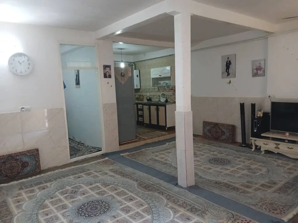 خانه ۱۰۰ متری سند دار