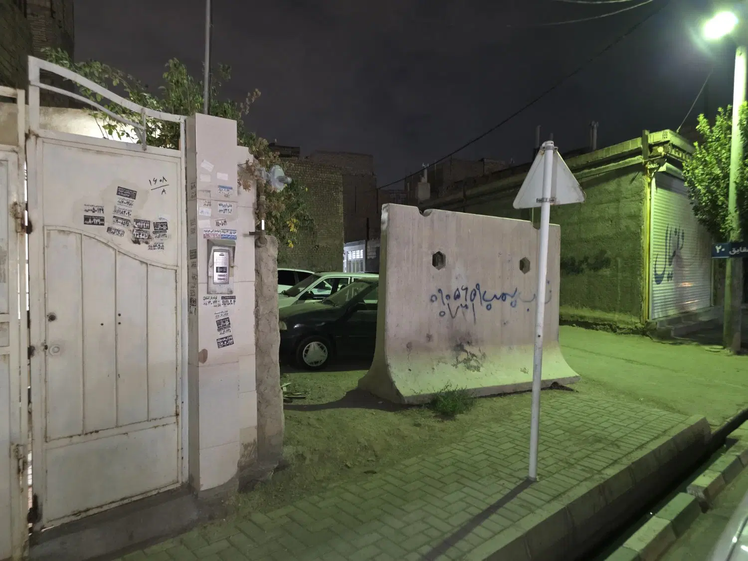 خانه ویلایی ،زمین سر دونبش کشف