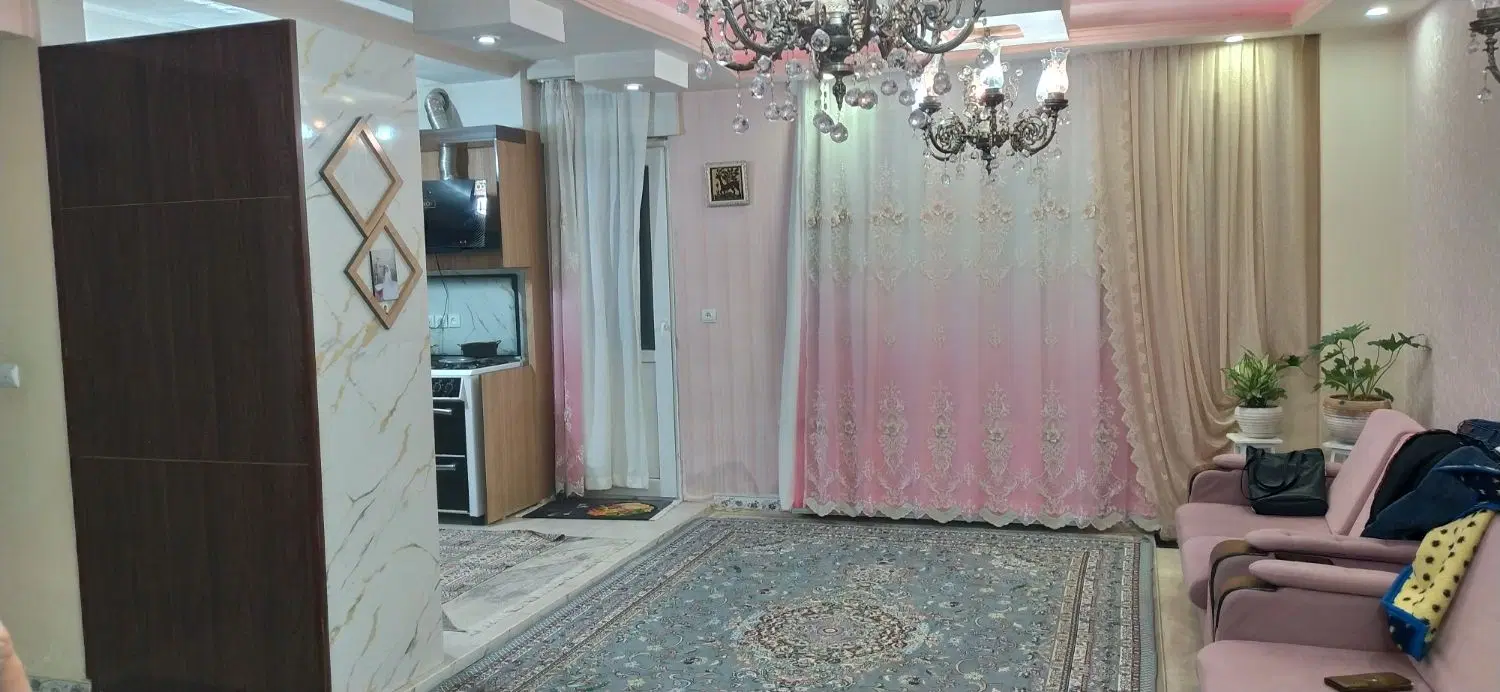 واحد90متری شهرک یاس باپارکینگ