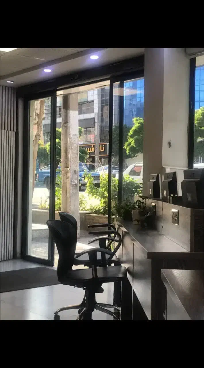 اجاره مغازه تجاری واقع در خیابان شهید بهشتی