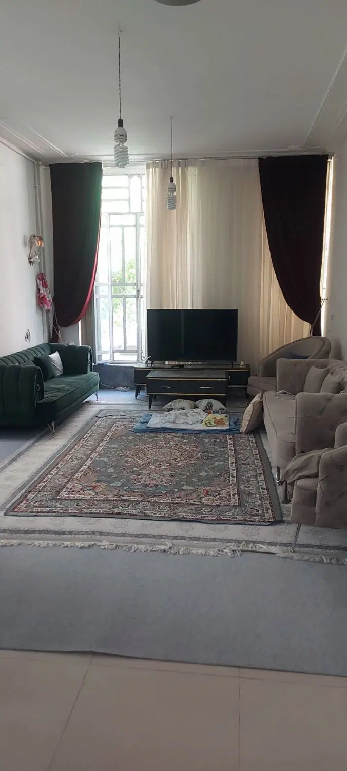 منزل ویلایی یک طبقه ابتدای معلم کوچه 3 اندیشه